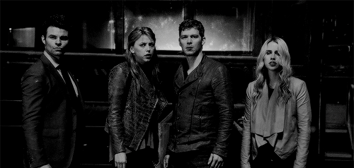 tumblr_no7u90vyKA1r8hwexo3_500